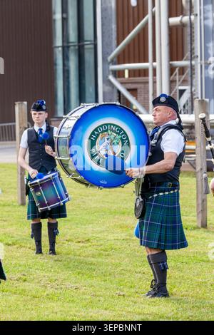 Die Haddington Pipe Band trat in Haddington, East Lothian, Schottland auf Stockfoto