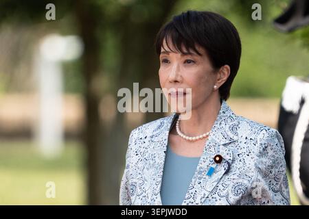 Rom, Italien. Juni 2026. Rom 15. Juni 2026 der italienische Premierminister Giorgia Meloni trifft sich am 15. Juni 2026 in der Villa Pamphilj in Rom mit dem japanischen Premierminister Sanae Takaichi, Foto: Andrea Bracaglia/ABACAPRESS.COM Credit: Abaca Press/Alamy Live News Stockfoto