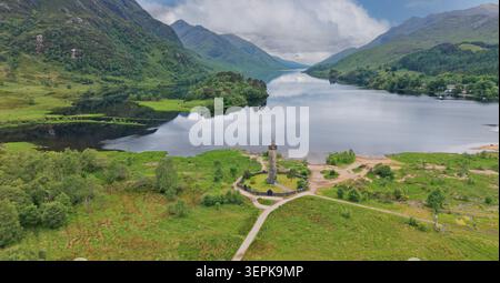Glenfinnan Monument Glenfinnan Scotland errichtet 1814 am Kopf des Loch Shiel, das 1745 den schottischen Highlandern gewidmet war Stockfoto
