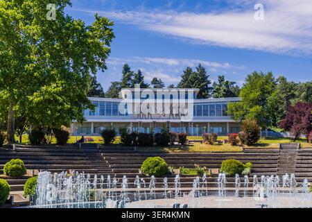 Das Museum von Jugoslawien und das Haus der Blumen in Belgrad, Serbien Stockfoto