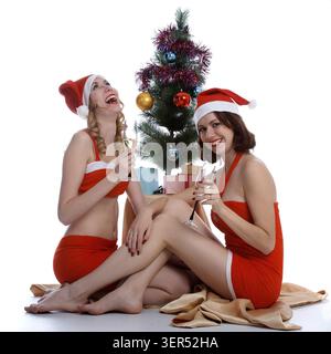 Mädchen im Kostüm Weihnachtsbaum Stockfoto