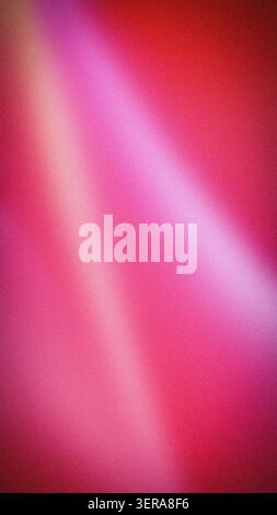 Lebendiger abstrakter Hintergrund mit körniger Textur mit zwei Lichtstrahlen in Rot-, Rosa- und Violetttönen. Ideal für moderne Tapeten, Banner und W Stockfoto