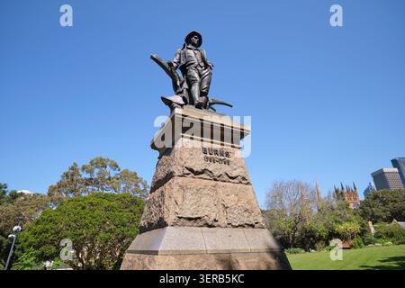 Eine Bronzeskulptur, Statue von Robert Burns, dem Nationaldichter Schottlands. In Sydney, NSW, Australien. Stockfoto