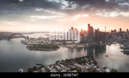 Frühsommermorgen in Sydney. Echte Aussicht Stockfoto