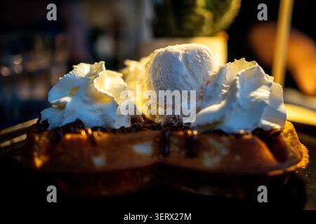 Vanilleeis-Waffel Stockfoto