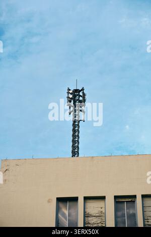 Handy-Antenne Turm Stockfoto