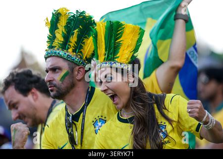 Philadelphia, USA. Juni 2026. Anhänger Brasiliens jubeln die Tribüne beim Spiel der Gruppe C der FIFA-Weltmeisterschaft 2026 zwischen Brasilien und Haiti am 19. Juni 2026 im Philadelphia Stadium in Philadelphia, Pennsylvania. Foto: Igor Kralj/PIXSELL Credit: Pixsell/Alamy Live News Stockfoto