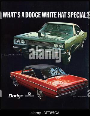 1969 Dodge Coronet 440 und Dart 2-türiges Hardtop - White hat Special - Oldtimer-Werbung Stockfoto