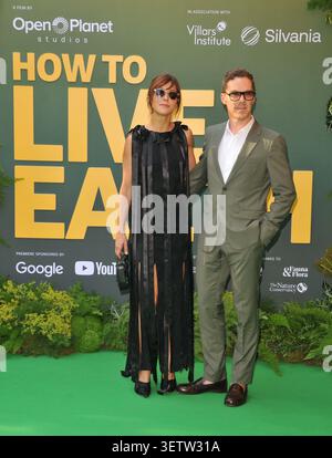 Sophie Hunter und Benedict Cumberbatch bei der Weltpremiere „How to Live on Earth“ am Montag, den 22. Juni, Odeon Luxe Leicester Square, Leicester Square Stockfoto