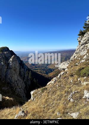 Atemberaubende Landschaft in Rumänien - Nationalpark Buila-Vanturarita Stockfoto