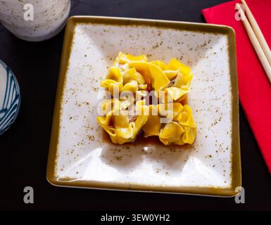 Shumai, köstliche chinesische Dim Sum Knödel Stockfoto