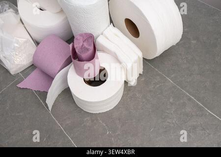 Toilettenpapierrollen Stockfoto