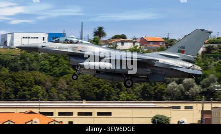 Portugiesische Luftwaffe F-16AM auf Endanflug Stockfoto
