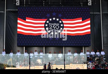 Washington, USA. Juni 2026. Eine Militärband tritt am 24. Juni 2026 während der Great American State Fair Kick-Off Celebration in Washington, DC, USA auf. Quelle: Li Rui/Xinhua/Alamy Live News Stockfoto