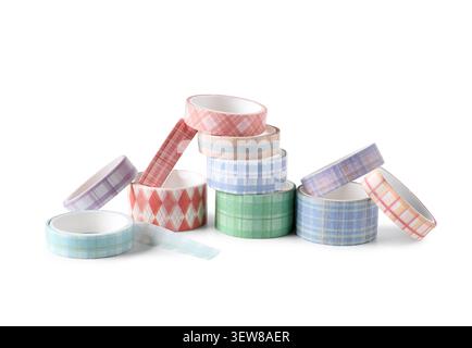 Buntes, gemustertes Washi-Klebeband auf weißem Hintergrund Stockfoto