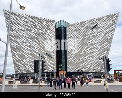 Das moderne Titanic Belfast Museum in Titanic Quarter, Belfast, Nordirland. Stockfoto