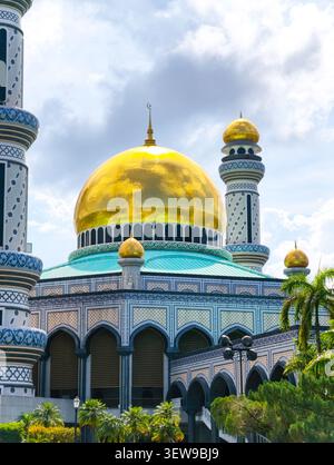 Masjid Jame' ASR Hassanil Bolkiah ist die größte Moschee in Brunei. Stockfoto