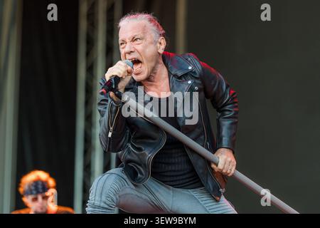 Oslo, Norwegen, 25. Juni 2026, Bruce Dickinson von Iron Maiden live beim Tons of Rock Festival, Anne-Marie Forker/Alamy Live News Stockfoto