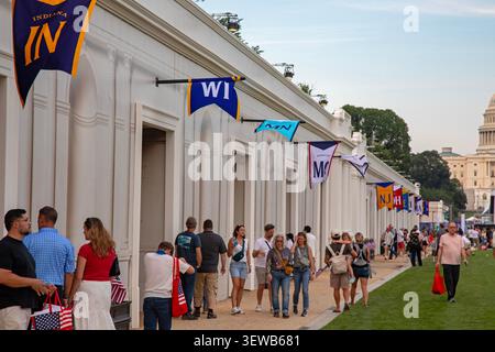 Washington, DC, USA. Juni 2026. Die Great American State Fair. Die Messe wurde von Präsident Donald Trump anlässlich des 250. Geburtstags der Vereinigten Staaten organisiert und enthielt Ausstellungen von vielen staaten, Regierungsbehörden und privaten Organisationen. Quelle: Jim West/Alamy Live News Stockfoto