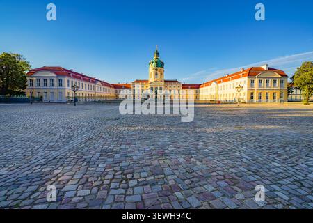 Berlin, Schloss Charlottenburg im Abendlicht, Berlin, Deutschland Stockfoto