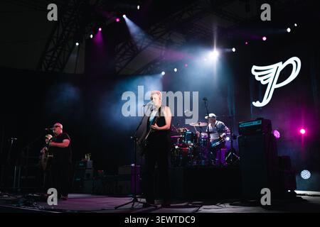Pixies live am 26. Juni 2026 in Eden Session, Cornwall, Großbritannien Stockfoto