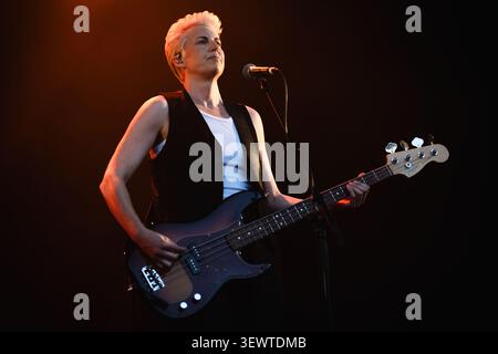 Pixies live am 26. Juni 2026 in Eden Session, Cornwall, Großbritannien Stockfoto
