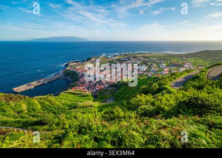 Blick auf Vila do Corvo, die nördlichste Insel des Azoren-Archipels und die nördlichste Macaronesiens, Portugal Stockfoto