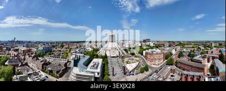 Drohnenfoto der Liverpool Metropolitan Cathedral of Christ the King, auch bekannt als Liverpool Metropolitan Cathedral Stockfoto