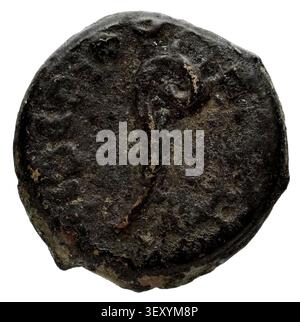 Eine Bronzemünze aus Judäa, die während der Regierungszeit von Pontius Pilatus, dem römischen Präfekten von Judäa von 26 bis 36 n. Chr., in altgriechischer Sprache ausgegeben wurde. Stockfoto