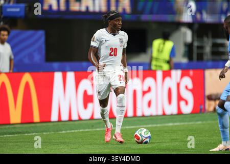 Atlanta, USA. Juli 2026. Englands Stürmer Noni Madueke (20) das Spiel der FIFA-Weltmeisterschaft 32 zwischen England und DR Kongo 2026 im Atlanta Stadium in Atlanta, Georgia am 1. Juli 2026. (Foto: Kindell Buchanan/SIPA USA) Credit: SIPA USA/Alamy Live News Stockfoto