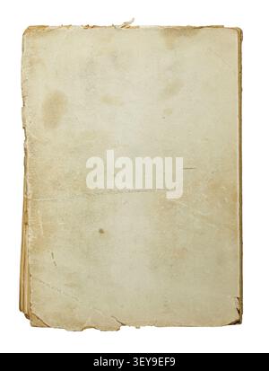Ein abgenutzter, verfleckter und beschädigter Rückumschlag eines antiken leeren Buches, isoliert auf weißem Hintergrund. Stockfoto