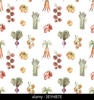 Nahtloses Muster mit Kirschtomaten, Spargel, Rüben und Karotten in vertikalen Reihen. Aquarell handgemalte Gemüsekomposition auf weißem Hintergrund. Stockfoto