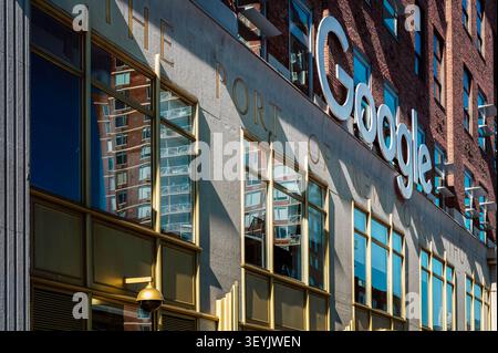 Außenansicht des Google-Gebäudes an der 111 8th Avenue im Viertel Chelsea in Manhattan, New York City. Stockfoto