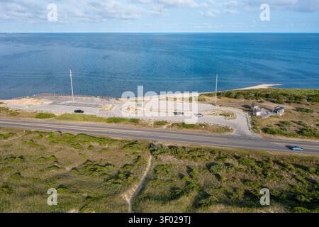 Luftaufnahme des Haulover Day Use und des Pamlico Sound auf Hatteras Island Stockfoto