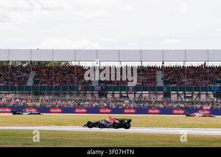 Silverstone, Großbritannien. Juli 2026. Max Verstappen 3 (NED) Red Bull Racing im Rennen während des Formel 1 Pirelli British Grand Prix 2026, 9. Runde der Formel-1-Weltmeisterschaft 2026 vom 3. Bis 5. Juli 2026 auf dem Silverstone Circuit in Silverstone, England. Credit: Robbie Hoad/Every Second Media Credit: Every Second Media/Alamy Live News Stockfoto