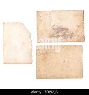 Vintage-Fotopapier-Textur mit sichtbaren Flecken, gealterten vergilbten Details. Retro-braune Fotorahmen isoliert auf weißem Hintergrund Stockfoto