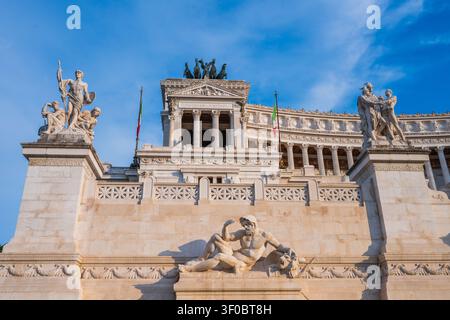 Denkmal für Viktor Emanuel II, auch bekannt als der Vittoriano oder Altare della Patria, Rom, Italien Stockfoto