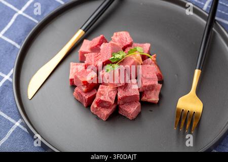 Köstliche gewürzte Rinderkeule, authentische asiatische langsam gegartes mariniertes Rindfleisch-Delikatesse Stockfoto