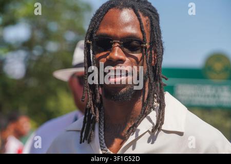 London UK 12. Juli 2026 Britischer Rapper Krept (eigentlicher Name Casyo Johnson) bei seiner Ankunft am Finaltag der Wimbledon Championships Stockfoto