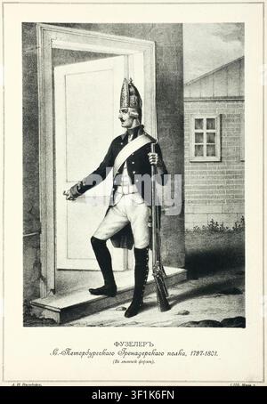 Fusilier des St. Petersburger Grenadierregiments in Sommeruniform während der Regierungszeit von Kaiser Paul I., 1797–1801. Der Soldat ist in einer Türwache in Wachdienst gezeigt, mit einem Steinschlossmusket, das mit einem Steckbayonett ausgestattet ist, und trägt die charakteristische Grenadiermütze der Zeit. Illustration aus der Ausgabe von 1900 von Alexander V. Viskovatovs Historischer Beschreibung der Kleidung und Waffen der russischen Armee. Stockfoto