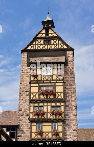 Dolder Gate Tower, Rue du General de Gaulle, Riquewihr, Haut-Rhin, Alsace, Grand Est, Frankreich Stockfoto