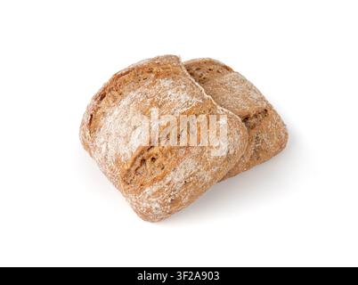 Braunes Roggenbrötchen isoliert, quadratisches glutenfreies Brot, Vollkorngesundheitsbrot zum Frühstück auf weißem Hintergrund Stockfoto