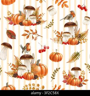 Herbstliches, leuchtendes Nahtlosmuster mit Waldpilzen, Kürbissen, Beeren und Laub auf gestreiftem Hintergrund. Handgezeichnetes Aquarellgemütliches Herbstmuster Stockfoto