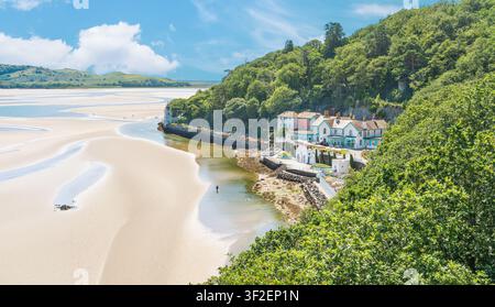 Hotel Portmeirion liegt an der Mündung des Flusses Dwyryd Stockfoto