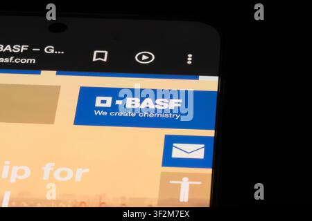 Shanghai, China – 19. Juli 2026: BASF-Firmenlogo auf der Website Stockfoto