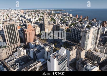 Luftbild des Unabhängigkeitsplatzes in Montevideo, Uruguay Stockfoto