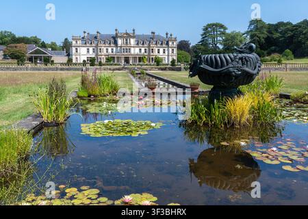 Blick auf Dyffryn House und Gardens im Sommer, eine Besucherattraktion in Süd-Wales, UK Stockfoto