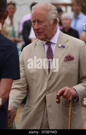 König Charles III., Patron der Royal Horticultural Society (RHS), und Königin Camilla kommen zu einem Besuch der RHS Sandringham Flower Show an, die in diesem Jahr zum ersten Mal auf dem Sandringham-Anwesen in Norfolk stattfindet. Bilddatum: Mittwoch, 22. Juli 2026 Stockfoto