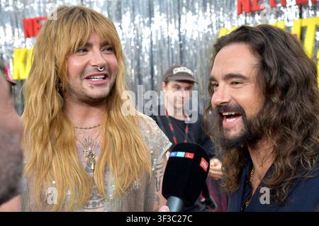 Bill Kaulitz und Tom Kaulitz bei der Premiere der 3. Staffel der Netflix-Serie 'Kaulitz & Kaulitz' im Delphi Filmpalast. Berlin, 22.07.2026 Stockfoto