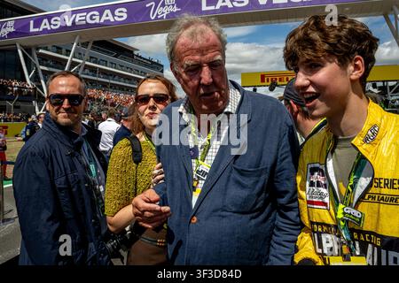 SILVERSTONE CIRCUIT, VEREINIGTES KÖNIGREICH - 05. JULI: Jeremy Clarkson, englischer Fernsehmoderator, während des Britischen Grand Prix auf dem Silverstone Circuit am Sonntag, dem 05. Juli 2026 in Silverstone, Vereinigtes Königreich (Foto von Michael Potts/BSR Agency). Stockfoto